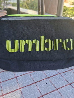Umbro men's waist bag new, black