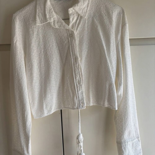 Zara shirt new, white guipure lace, size M