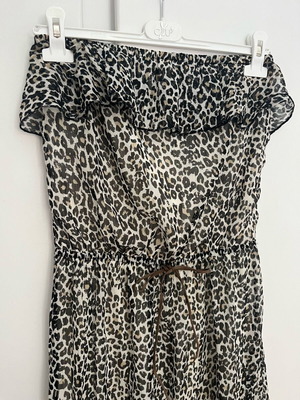 Jennyfer maxi dress leopard strapless like new size medium