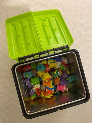 Trash Pack 86 μεταχειρισμένες φιγούρες με κάδο