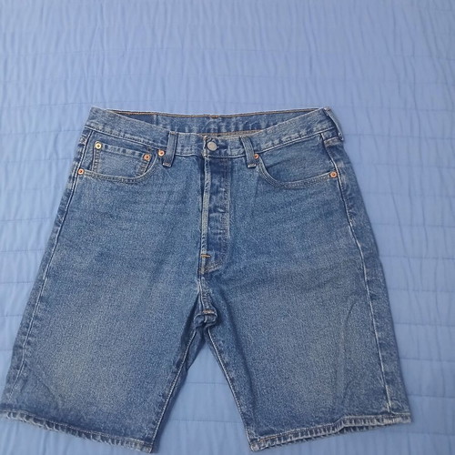 Levi's 501 men's denim shorts, size L, blue