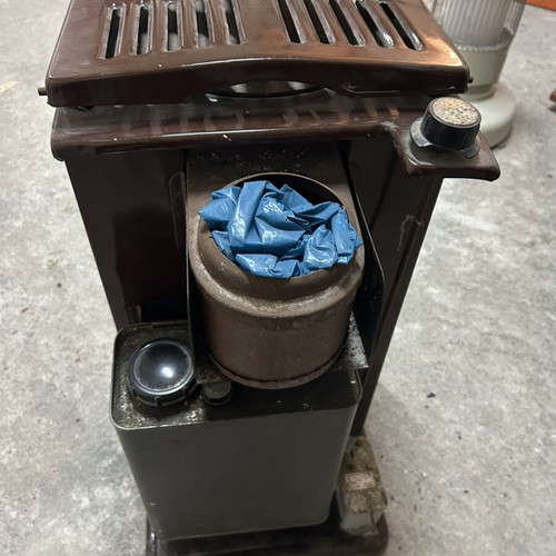 Oil heater used, unknown working condition
