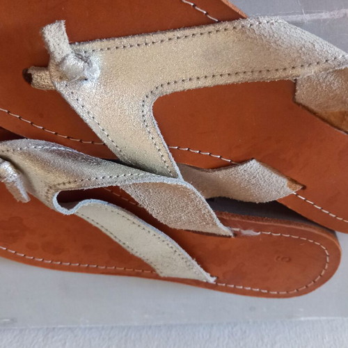 Classic women's sandals new, sizes 32, 34, 35, 36, leather