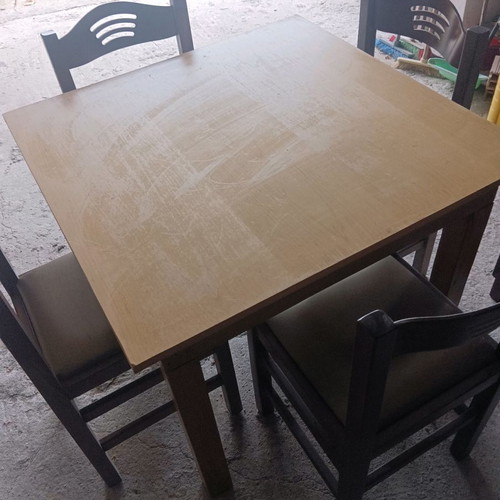 Used restaurant tables and chairs from food service business