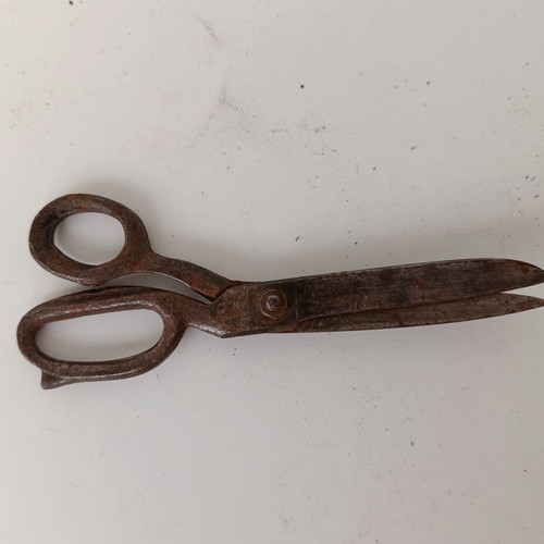 Tailor scissors used, vintage