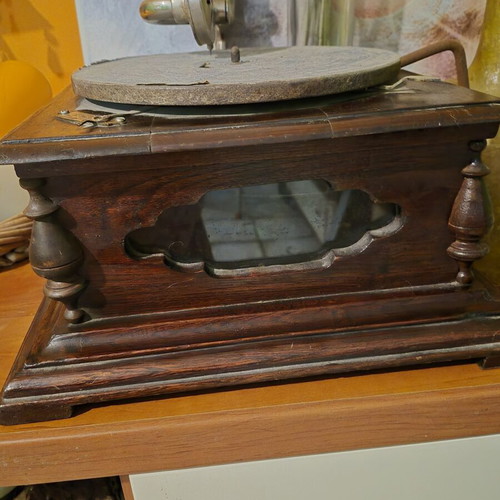 Wooden gramophone collectible, hand-crank operation, like new