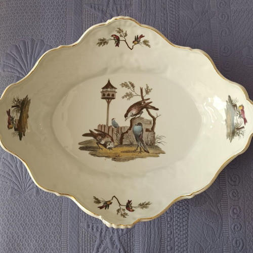 Limoges Deshoulières deep porcelain serving plate like new, Metropolitan Museum collection