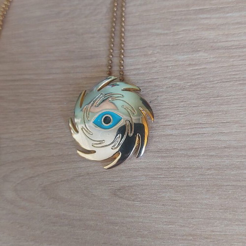 Evil Eye Necklace Patseas like new, gold color