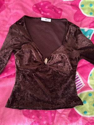 Brown velour blouse with gold detail like new