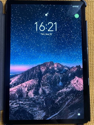 Lenovo M11 tablet with tab pen, like new, 11 inches octa core