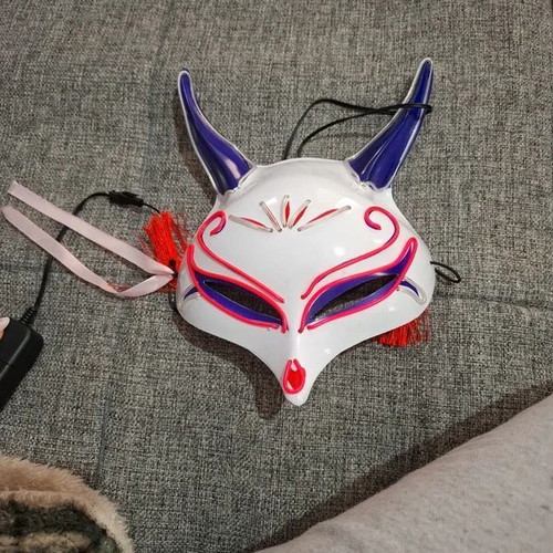 Light-up mask