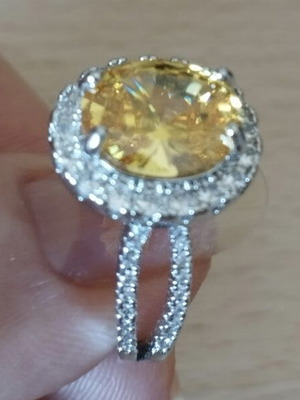 Elegance luxury stone ring, yellow and silver
