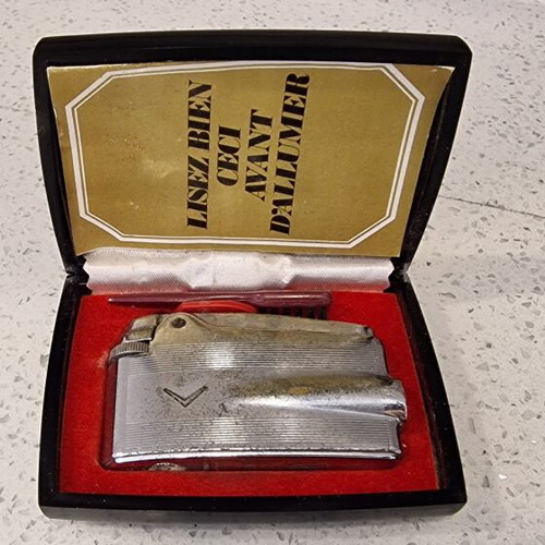Ronson vintage lighter used, untested