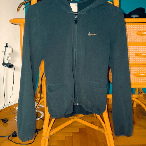 Nike jacket black with velvety texture like new size S
