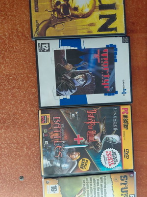 PC games bundle like new: Gun, Mortyr, PC Master 206, Sturmgart