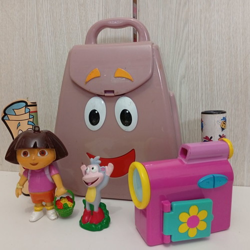 Mattel Viacom Dora the Explorer Storage Bag Set with Map Camera & Figures used