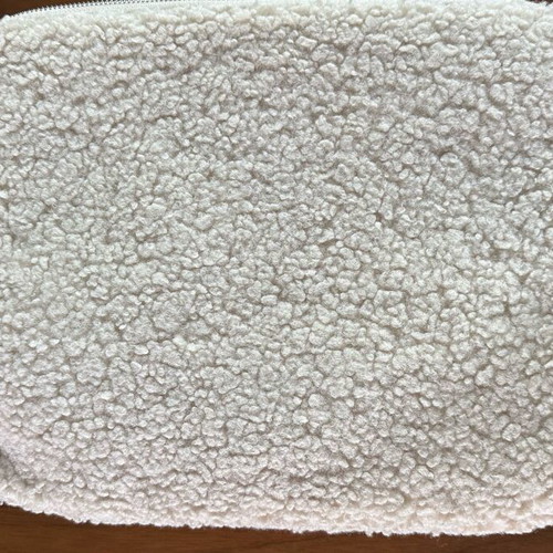H&M laptop case teddy beige like new