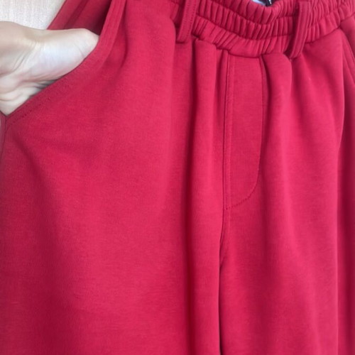 SunsetGo! Pants red, like new, sizes S/M