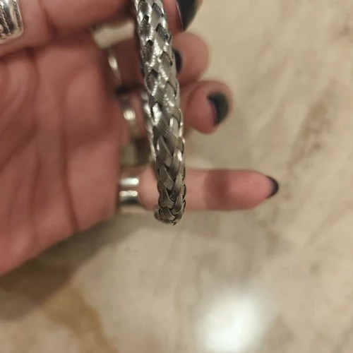 Ethnasia bracelet new, silver color