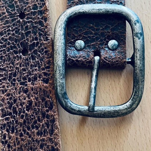 Vintage genuine leather belt 85 brown like new with stones and studs