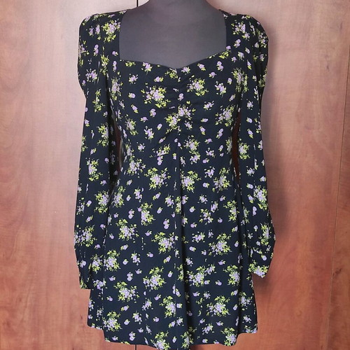 Zara floral mini dress with ruching and sweetheart neckline like new