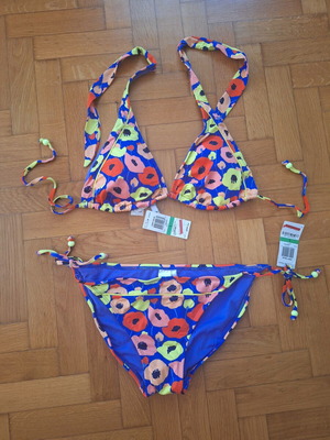 Bikini new with padded top, colorful, size L