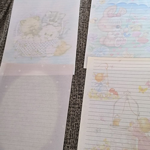 Vintage letter set like new, 23 sheets, 6 envelope sets, 2 covers