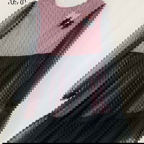 Παιδικά ρούχα σε άριστη κατάσταση για αγόρια και κορίτσια