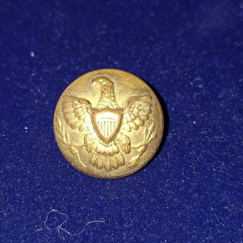 Horstmann 1875-1902 US Army eagle uniform button A4
