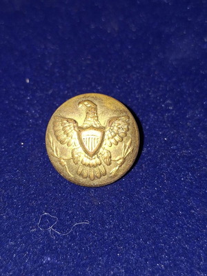 Horstmann 1875-1902 US Army eagle uniform button A4