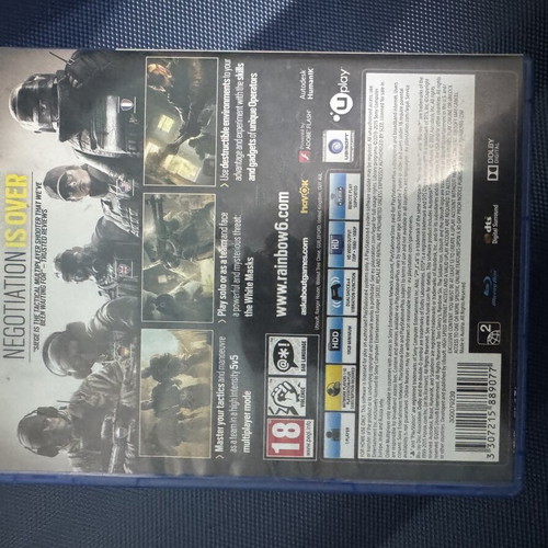 Tom Clancy's Rainbow Six Siege PS4 game like new, complete