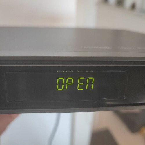 Philips DVD Player DVP3350 like new with original box