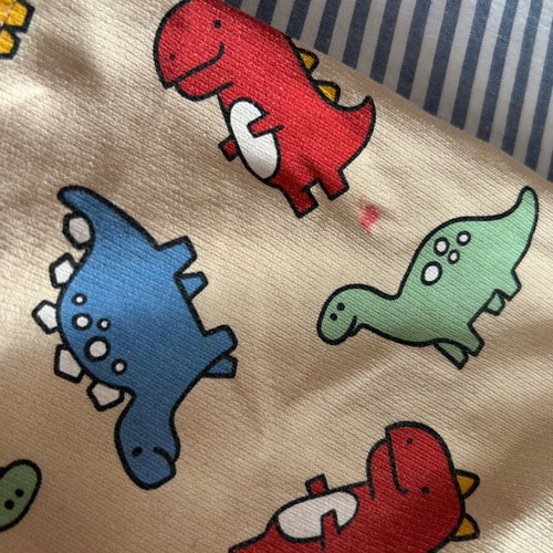 Bermuda shorts with dinosaurs like new, set of 3, 122 cm