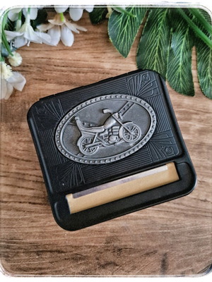 Case for rolling cigarette used, in very good condition