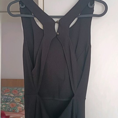 Maxi dress black like new with back slits size M