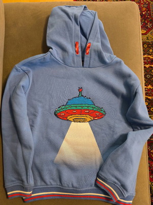 Dpam sweatshirt like new with color-changing sequins, size 140cm