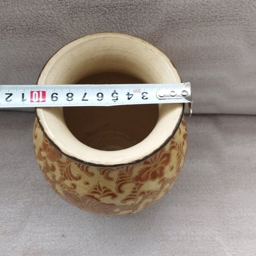 Ceramic vase Dona from Vietnam like new with floral motifs