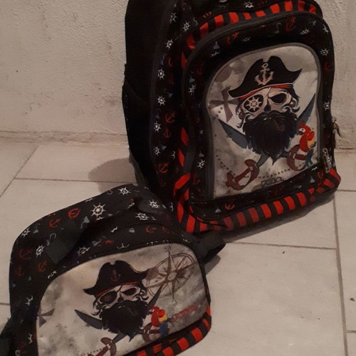 Polo Belike Glow Pirate and Polo Kids Fun Lunch Bag used