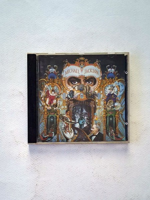 Michael Jackson Dangerous CD used, pop