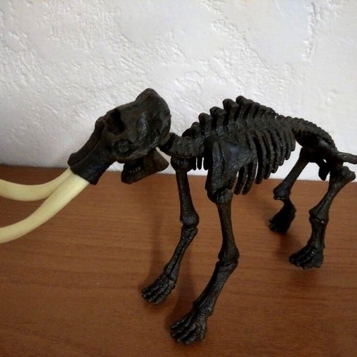 3D DINOSAUR PLASTIC CONSTRUCTION *Mammoth*.