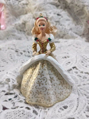 Barbie Keepsake ornament Holiday 1994 new
