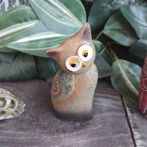 Decorative owl collection, pack of 6, like new, marble and ceramics