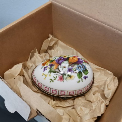 Egg jewelry box used, porcelain Limoges with floral and brass details
