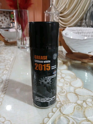 Lithium white grease spray 400 ml new, good quality