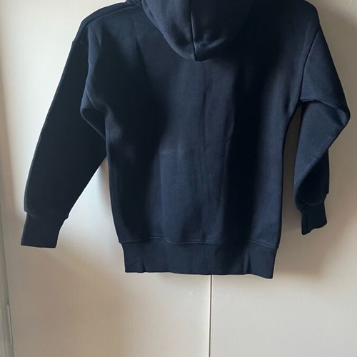 Jackson’s No8 sweatshirt used, blue, for ages 7-8