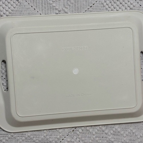 Plastic tray like new