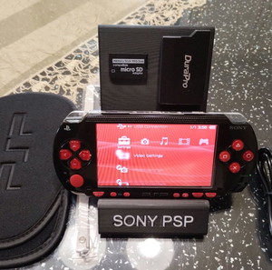 ΠΡΟΣΦΟΡΑ!sony psp 1004 ips οθόνη phat original πλήρες πακέτο με παιχνίδια !