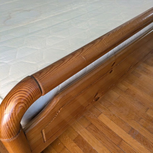 Wooden oak bed handmade used 145x195x60 cm without mattress