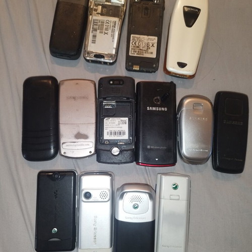 Nokia, Samsung and Sony Ericsson phones for parts used