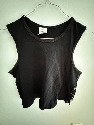 Crop top blouse, black and white